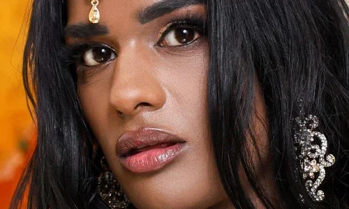 suraya ndia