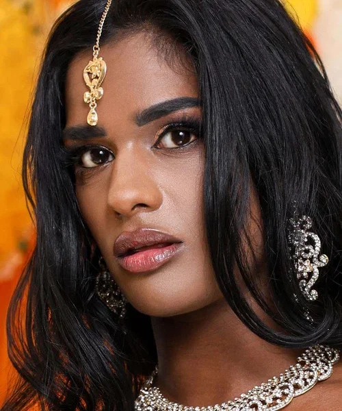 suraya ndia