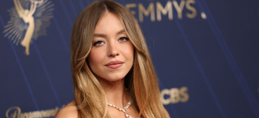 sydney sweeney silver dress